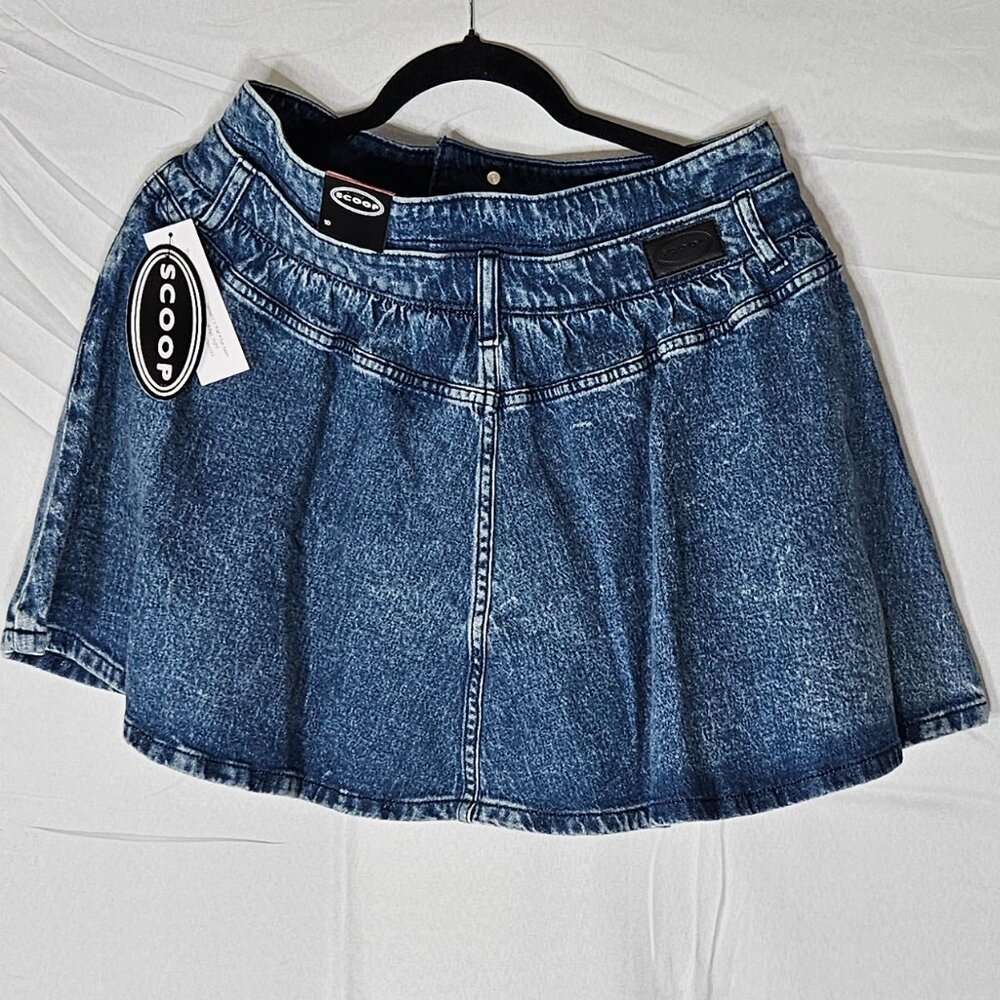Cute SCOOP Women's Denim Mini Skirt w/Double Waistband - Size 8 - NWT - Picture 2 of 5